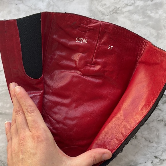 JOANNE MERCER | Knee high heeled pointed toe boots - Picture 4 of 10